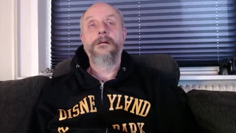 MrLazy online show from 18, 12, 2025