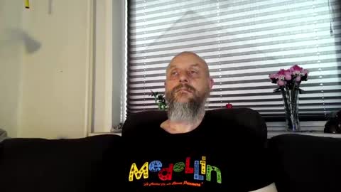 MrLazy online show from 20, 5, 2026