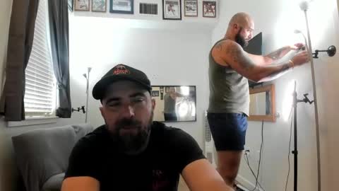 Snapshot of hardworkertn chatting on 8, 5, 2026 hardworkertn online show from 8, 5, 2026