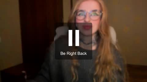 Snapshot of harley_kimm chatting on 19, 12, 2025 Julia online show from 19, 12, 2025