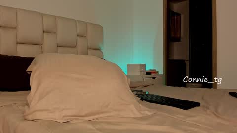     online show from 22, 1, 2025