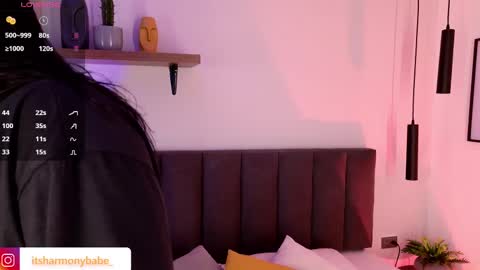 Snapshot of harmonybabe_ chatting on 15, 9, 2025 Harmony online show from 15, 9, 2025