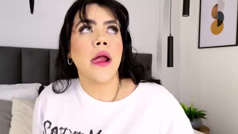 Snapshot of harmonybabe_ chatting on 30, 9, 2025 Harmony online show from 30, 9, 2025