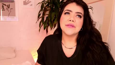 Snapshot of harmonybabe_ chatting on 2, 10, 2025 Harmony online show from 2, 10, 2025