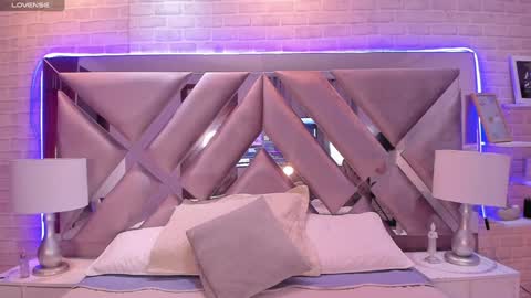 Snapshot of harperwest_ chatting on 7, 12, 2024 Harper online show from 7, 12, 2024