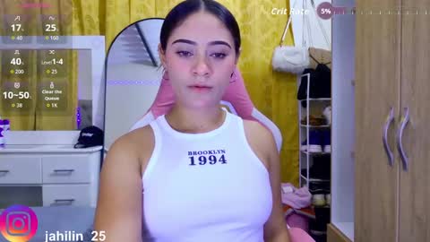 Snapshot of harperzoe chatting on 7, 11, 2025 harperzoe online show from 7, 11, 2025