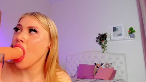 Snapshot of harpi_cruz chatting on 5, 12, 2024 Its KIra hello HUSH is here online show from 5, 12, 2024