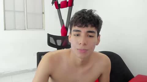 Snapshot of harry_latinboy chatting on 3, 3, 2025 Harry online show from 3, 3, 2025