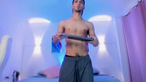 Snapshot of harryfosster chatting on 20, 12, 2025 Harry online show from 20, 12, 2025