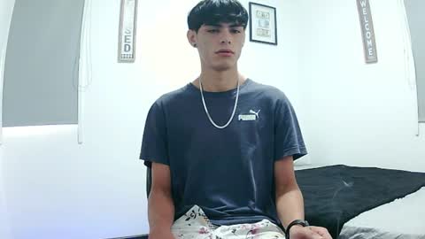 Snapshot of harrythomson1 chatting on 22, 6, 2026 harry thomson online show from 22, 6, 2026