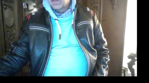Snapshot of hartwichser1 chatting on 2, 11, 2025 hot n nasty online show from 2, 11, 2025