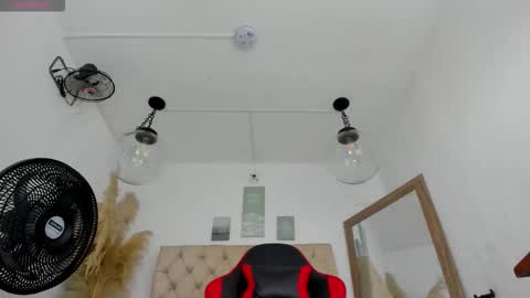 HATHOR OLD online show from 3, 12, 2025