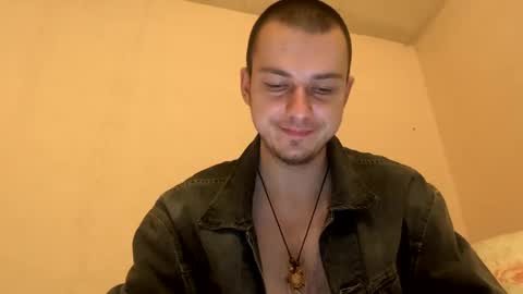 Snapshot of hattydee chatting on 4, 12, 2024 dee online show from 4, 12, 2024