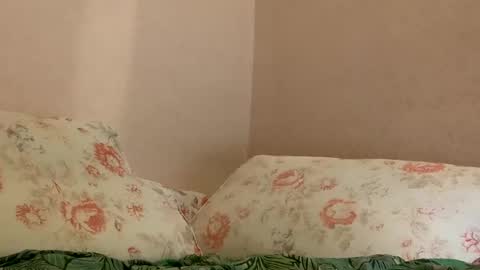 Snapshot of hattydee chatting on 7, 1, 2025 dee online show from 7, 1, 2025