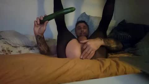 Snapshot of havefunn17 chatting on 29, 10, 2025 havefunn online show from 29, 10, 2025