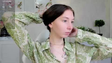 Snapshot of havefunwithmee_ chatting on 13, 10, 2025 Lola online show from 13, 10, 2025