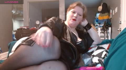 Snapshot of havix_pickle chatting on 5, 11, 2025 Haxix online show from 5, 11, 2025