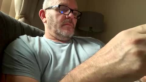 Snapshot of hawks2113 chatting on 10, 2, 2025 hawks2113 online show from 10, 2, 2025