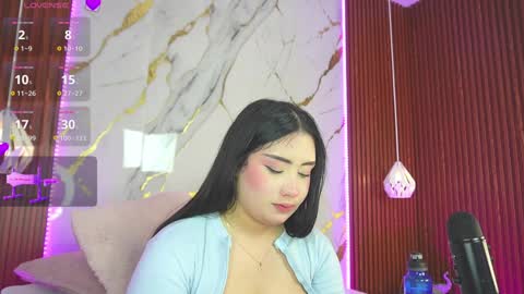 haylie  See you tonight at 8pm Colombia time online show from 31, 1, 2025