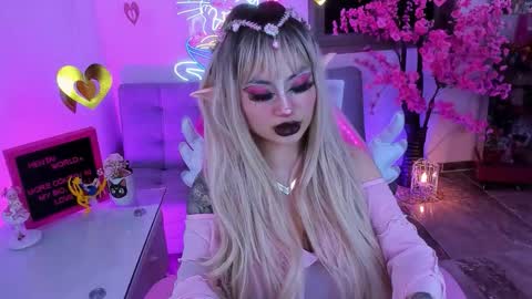 Snapshot of hayami_dai chatting on 24, 11, 2025 Hayami Dai online show from 24, 11, 2025