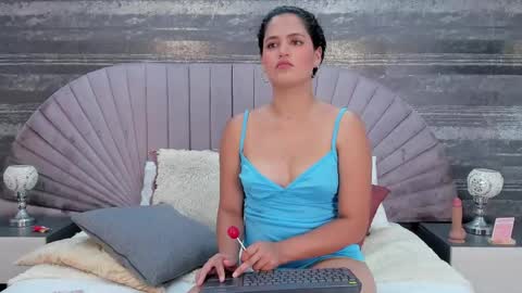 Snapshot of hayli_monroee chatting on 9, 5, 2026 Hayli online show from 9, 5, 2026