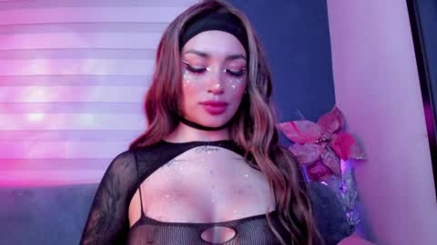 Snapshot of hazeeell chatting on 10, 1, 2025 Marie online show from 10, 1, 2025