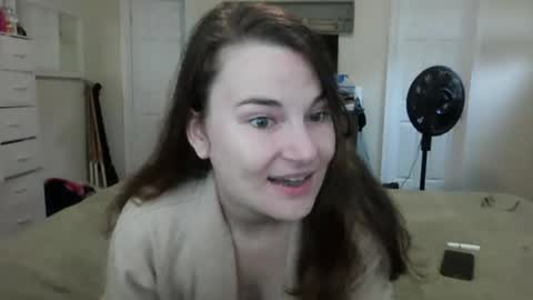 Snapshot of hazel_blue chatting on 7, 7, 2026 Hazel Blues online show from 7, 7, 2026