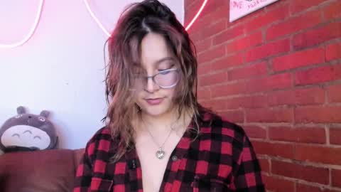 Hazel Brown online show from 28, 1, 2025