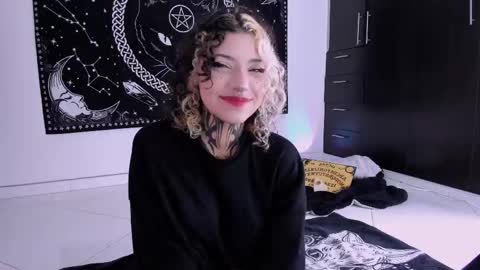 Hazell Witch online show from 4, 3, 2025