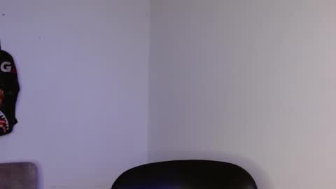 Snapshot of hazlan_420 chatting on 23, 12, 2025 hazlan_420 online show from 23, 12, 2025