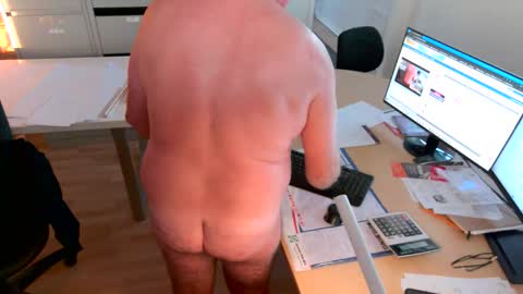 Snapshot of hb2283 chatting on 24, 9, 2025 h babe online show from 24, 9, 2025