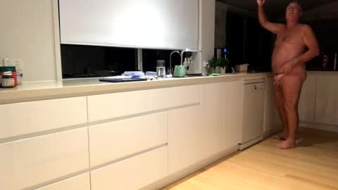 Snapshot of hb2283 chatting on 13, 10, 2025 h babe online show from 13, 10, 2025