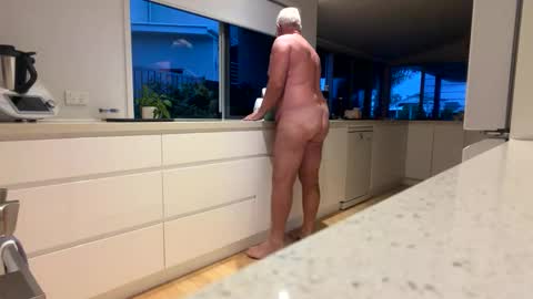 h babe online show from 24, 4, 2026