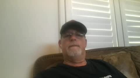 Snapshot of hdeuce22 chatting on 1, 6, 2026 Hdeuce22 online show from 1, 6, 2026