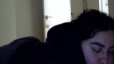 Snapshot of heatwavee chatting on 18, 12, 2024 heatwavee online show from 18, 12, 2024