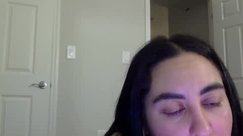 Snapshot of heatwavee chatting on 13, 10, 2025 heatwavee online show from 13, 10, 2025