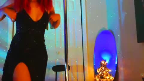 Heavenllyy online show from 1, 1, 2025