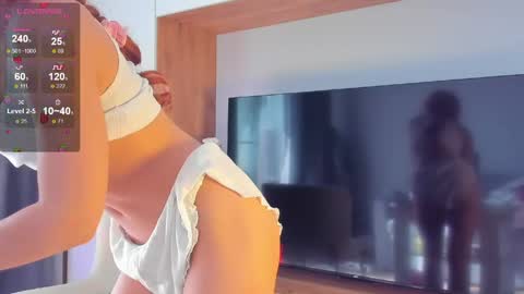Snapshot of heavenly_passion chatting on 18, 5, 2026 Caramel online show from 18, 5, 2026