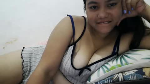 heavenlyeyes69 online show from 15, 10, 2025