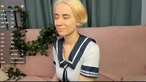Snapshot of heavenmoth chatting on 16, 6, 2026 heavenmoth online show from 16, 6, 2026