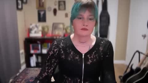 Saoirse online show from 4, 12, 2024