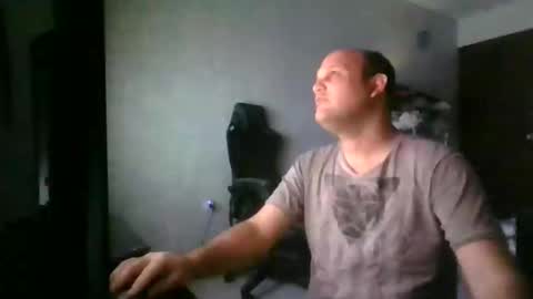 Heavy Rebell online show from 24, 2, 2025