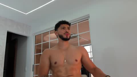 Snapshot of heavy_thor chatting on 12, 2, 2025 Thor online show from 12, 2, 2025