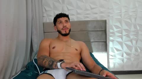 Snapshot of heavy_thor chatting on 12, 2, 2025 Thor online show from 12, 2, 2025