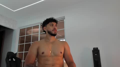 Snapshot of heavy_thor chatting on 26, 2, 2025 Thor online show from 26, 2, 2025