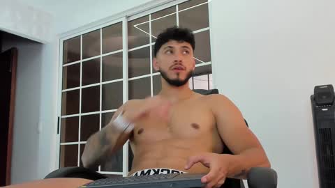 Snapshot of heavy_thor chatting on 27, 2, 2025 Thor online show from 27, 2, 2025