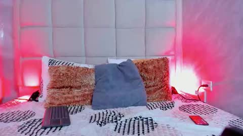 Keira Hecate online show from 17, 2, 2026