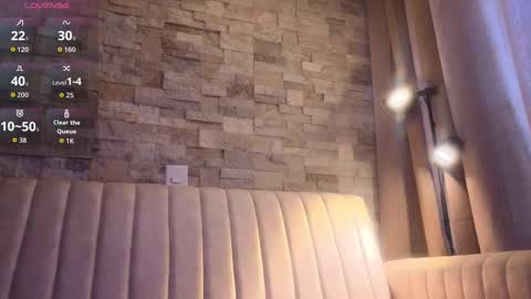 Hecate  online show from 13, 9, 2025