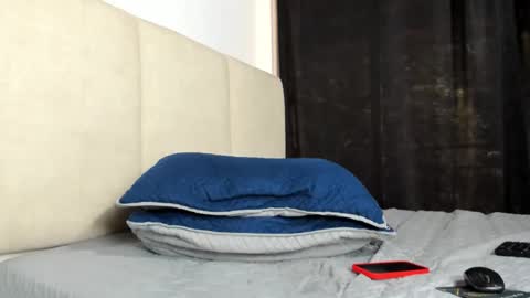  18 online show from 24, 9, 2025