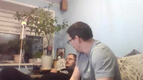 Snapshot of hedineko chatting on 4, 4, 2026 hedineko online show from 4, 4, 2026